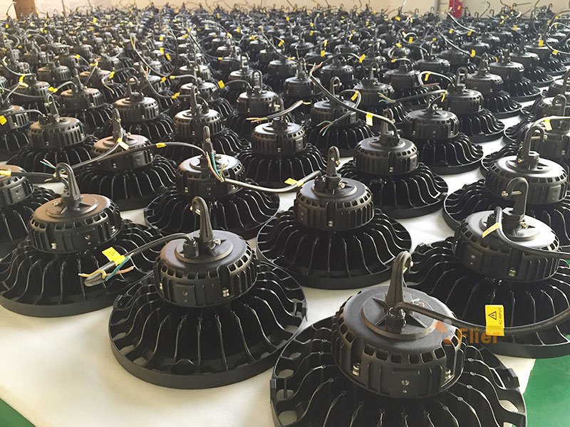 UFO LED High Bay Light with hook production